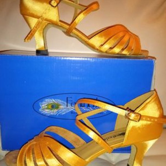 Gold and Tan Dance Heels with Strap and Pointed Toe - Picture 8 of 11